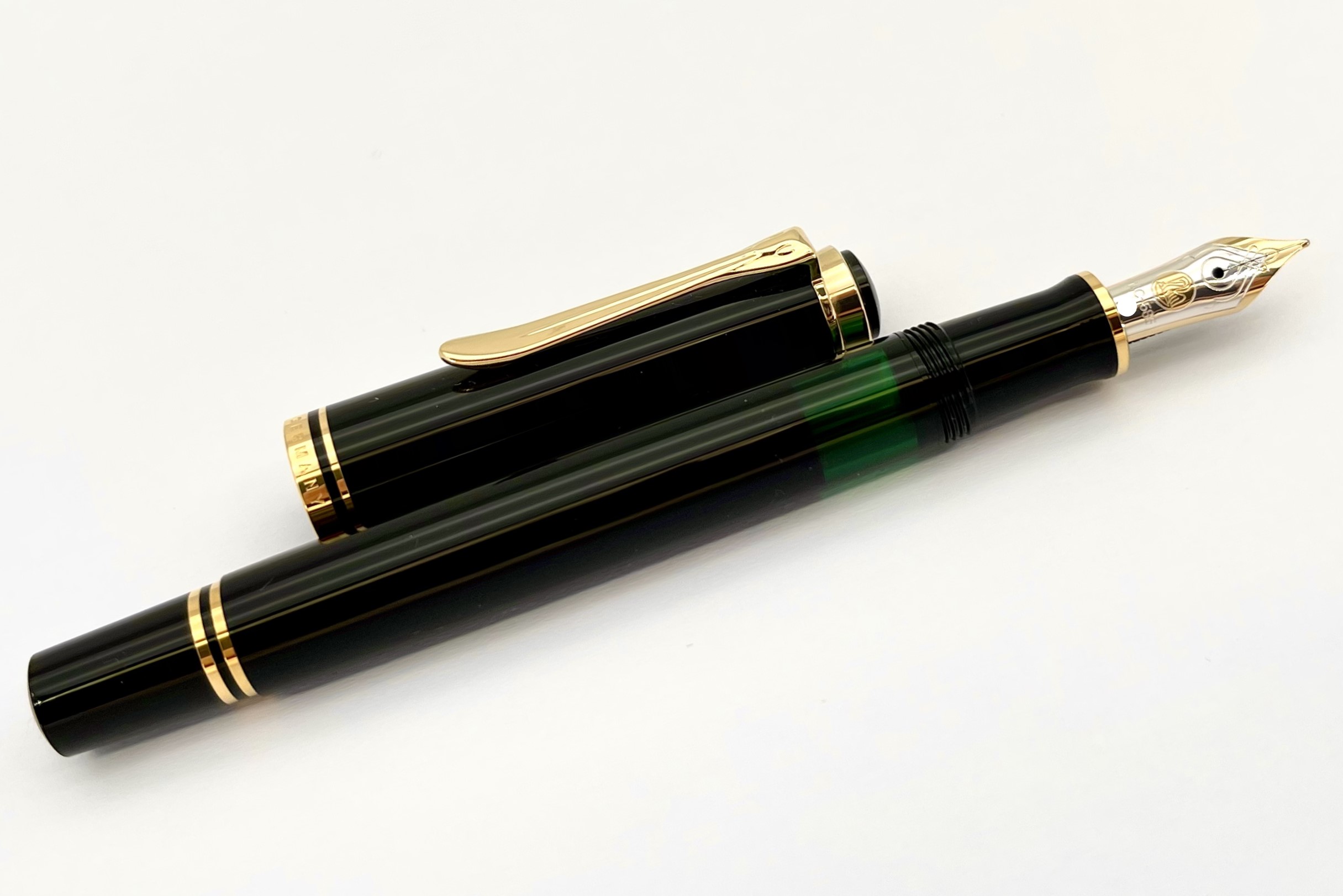PelikanSouveranM400BlackFPOldLogo_H